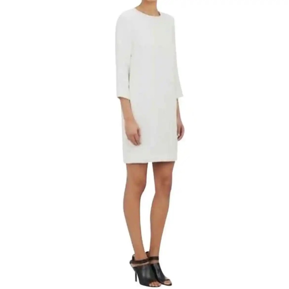 Vince Textured White Dress with Pockets. Size 6.